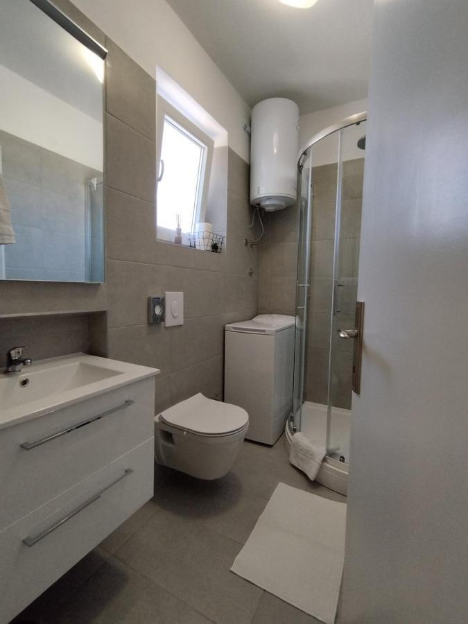 Antemma Apartment Pola Esterno foto