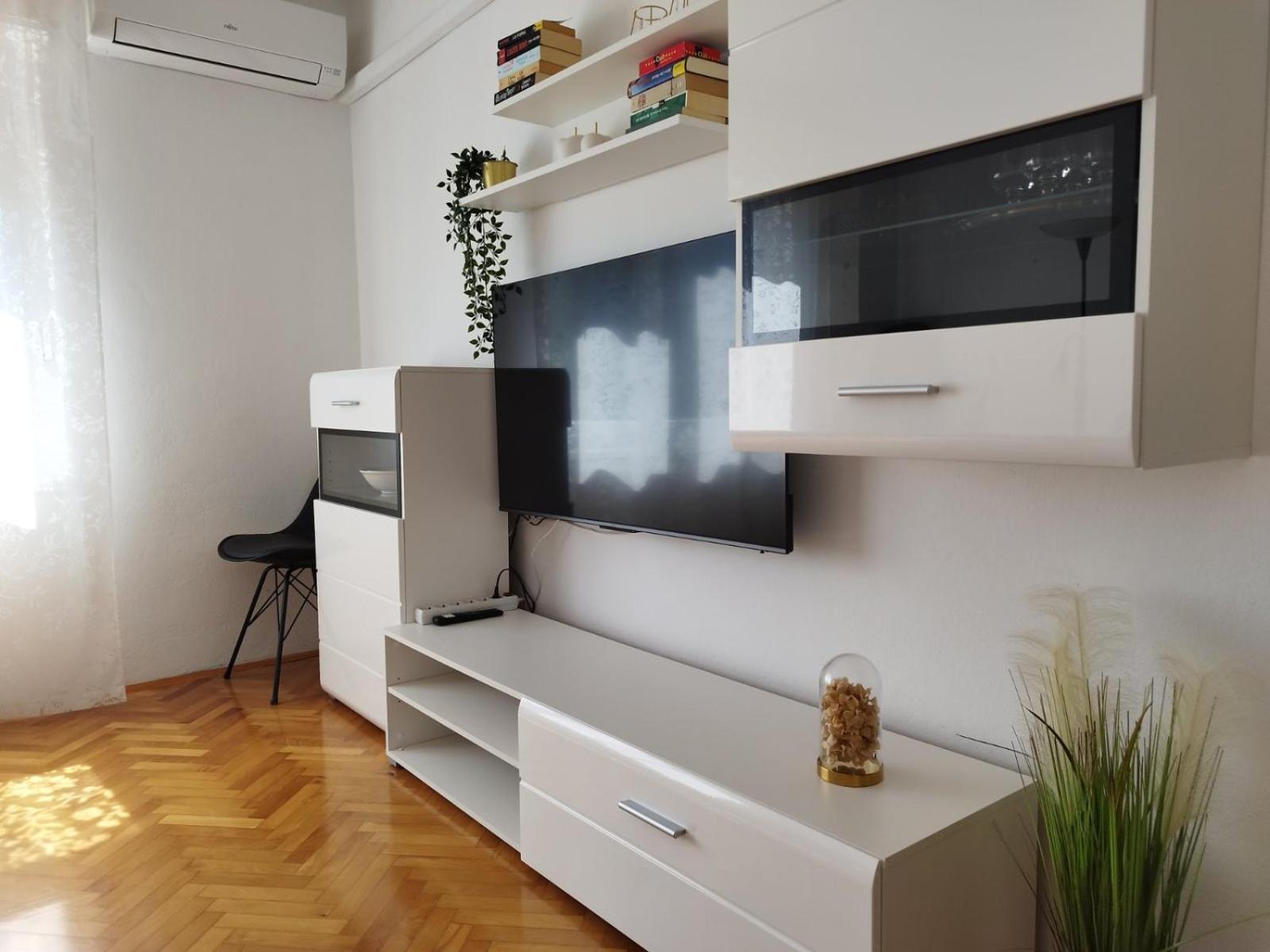 Antemma Apartment Pola Esterno foto