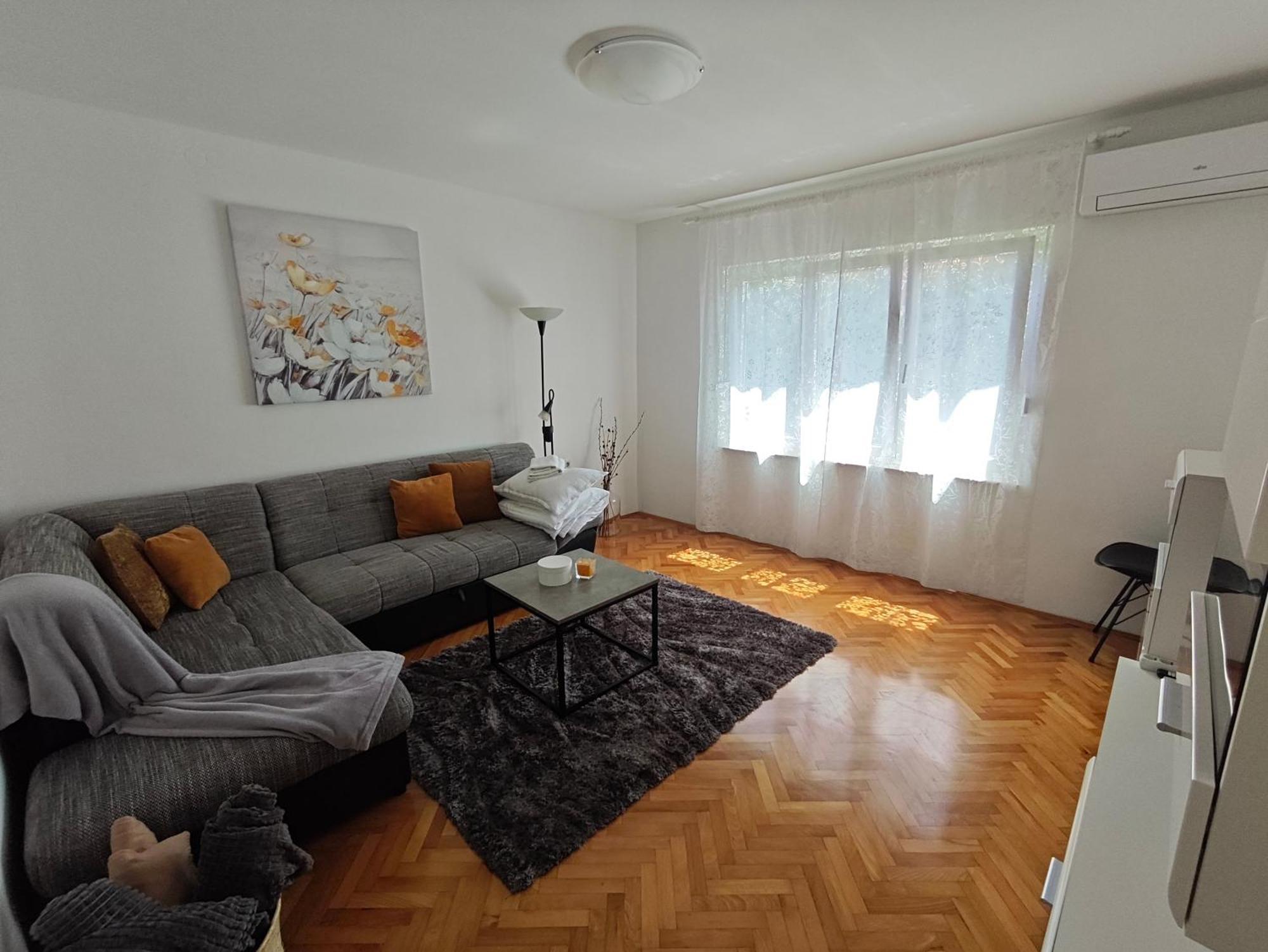 Antemma Apartment Pola Esterno foto